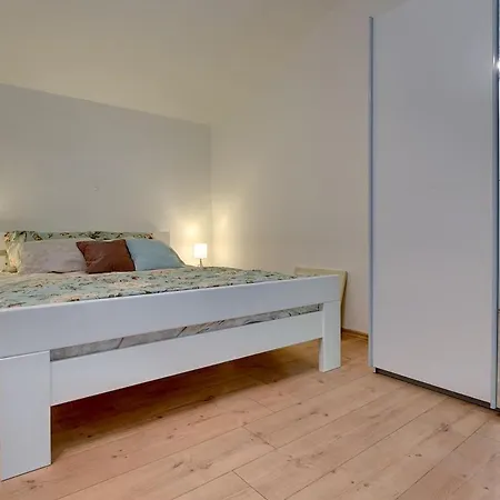 Holiday home Micol Gajana