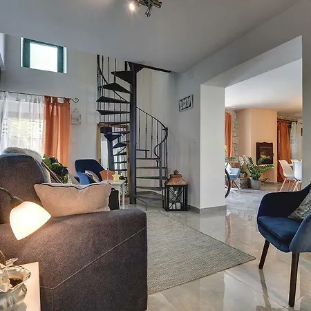 Micol Holiday home