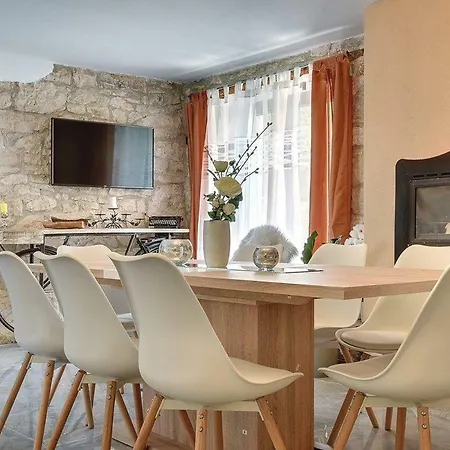 Holiday home Micol